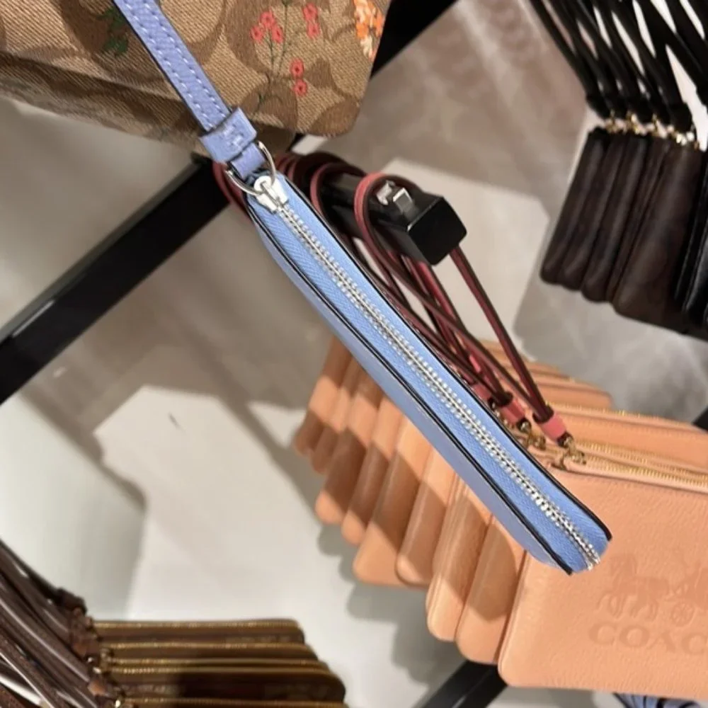 Coach Corner Zip Wristlet Silver / Blue Leather NWT - Picture 5 of 9